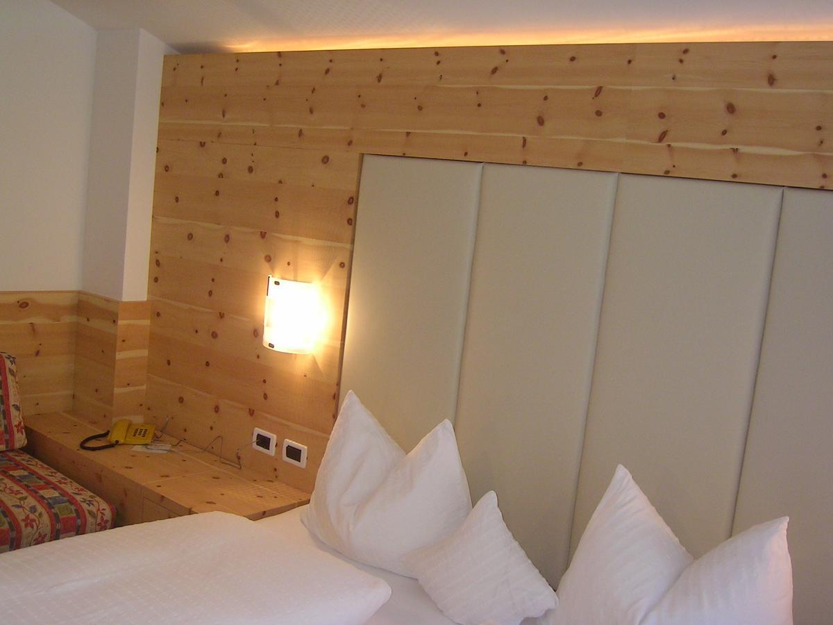 Hotel Garni Royal Arabba Bagian luar foto