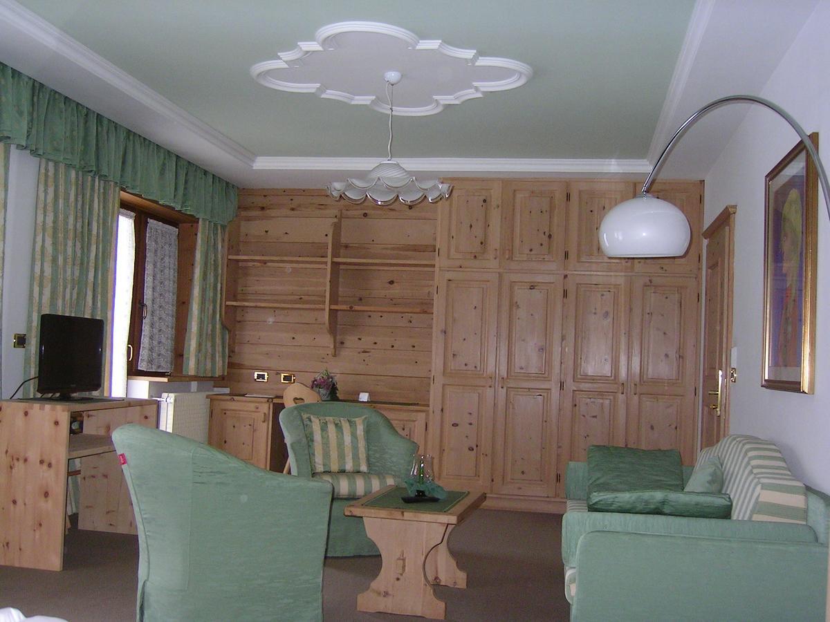 Hotel Garni Royal Arabba Bagian luar foto